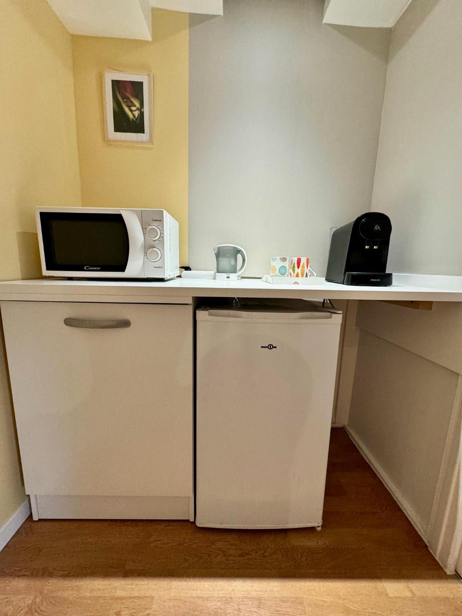 Appartement Lumineux Et Renove Pres De Montmartre "Amelie" Paris Eksteriør bilde